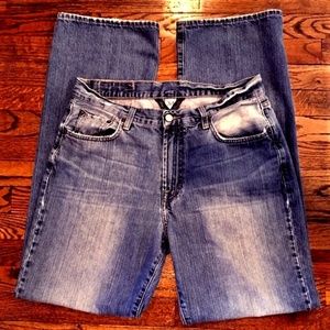 Lucky Brand Men’s Classic Vintage Faded Jeans